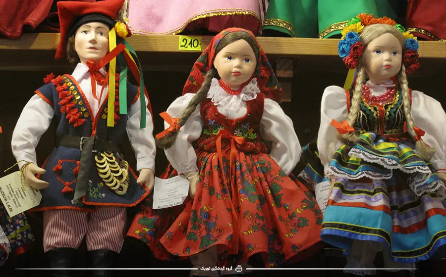 عروسک‌های سنتی - سوغاتی های لهستان