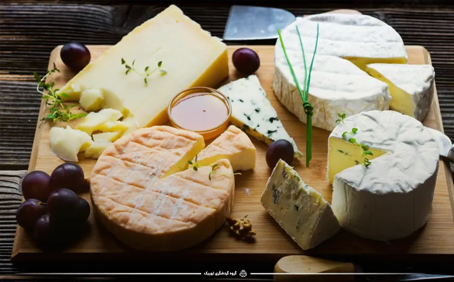 پنیر فرانسوی - سوغاتی‌های فرانسه
