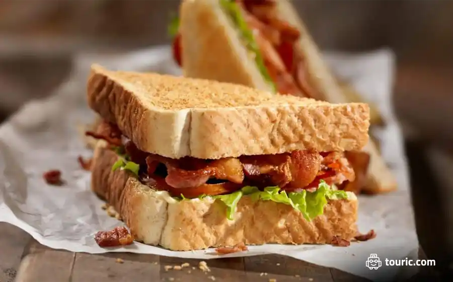 BLT sandwich - غذاهای معروف انگلیس