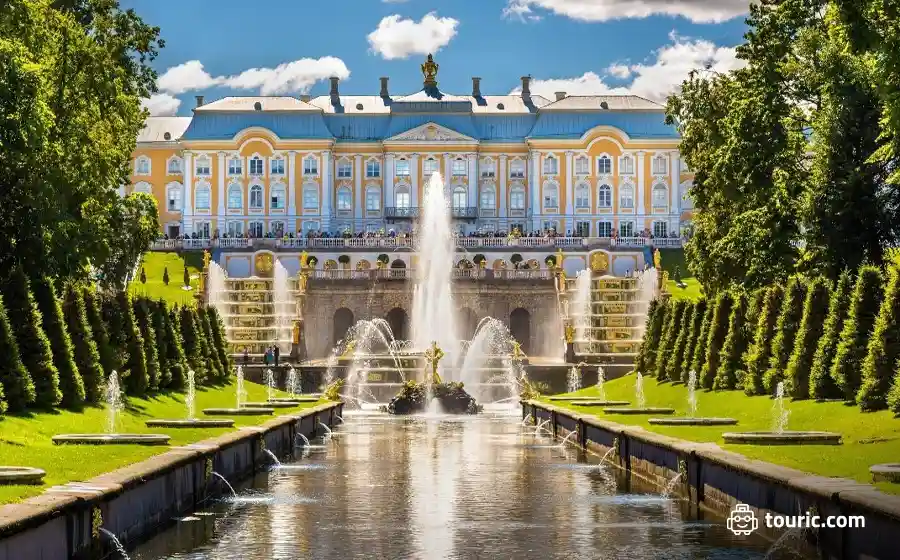 Peterhof - دیدنی‌های روسیه