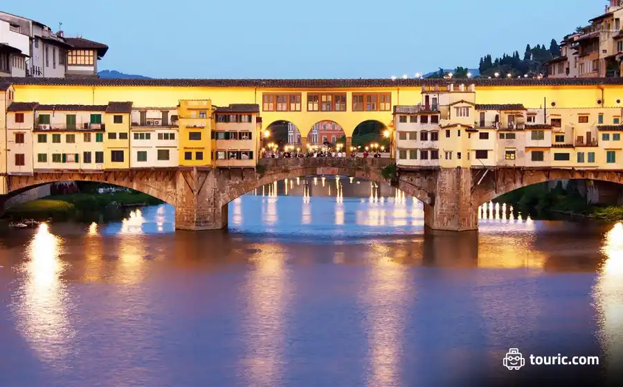 پونته وکیو، فلورانس Ponte Vecchio in Florence - جاذبه‌های دیدنی ایتالیا