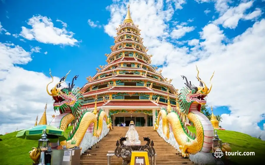 معبد وات هوای پلاکلانگ Wat Huay Pla Klang - معابد تایلند