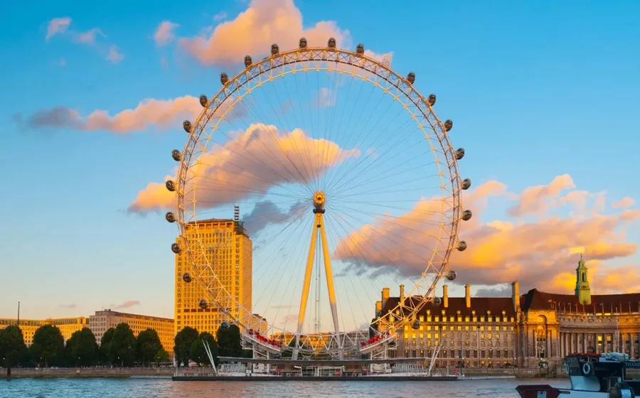 چشم لندن، توریستی‌ترین جاذبه انگلستان