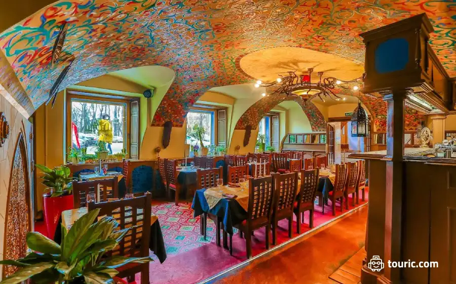 رستوران تاندور (Tandoor Restaurant St Petersburg) - بهترین رستوران‌های سنت پترزبورگ