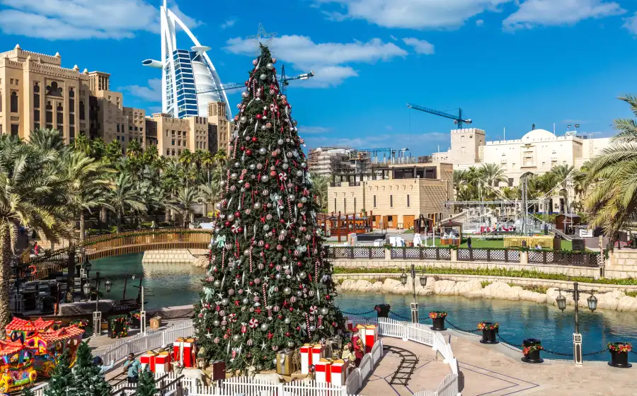 کریسمس در دبی؛ تجربه‌ای که فراموش نمی‌کنید!