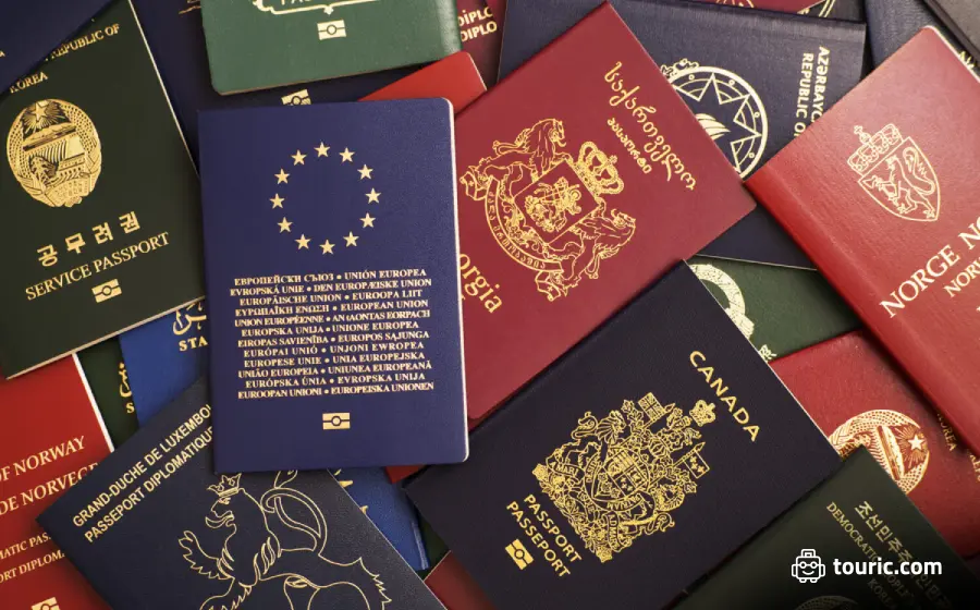آیا ارائه پاسپورت‌های قدیمی برای بررسی تراول هیستوری اهمیت دارد؟