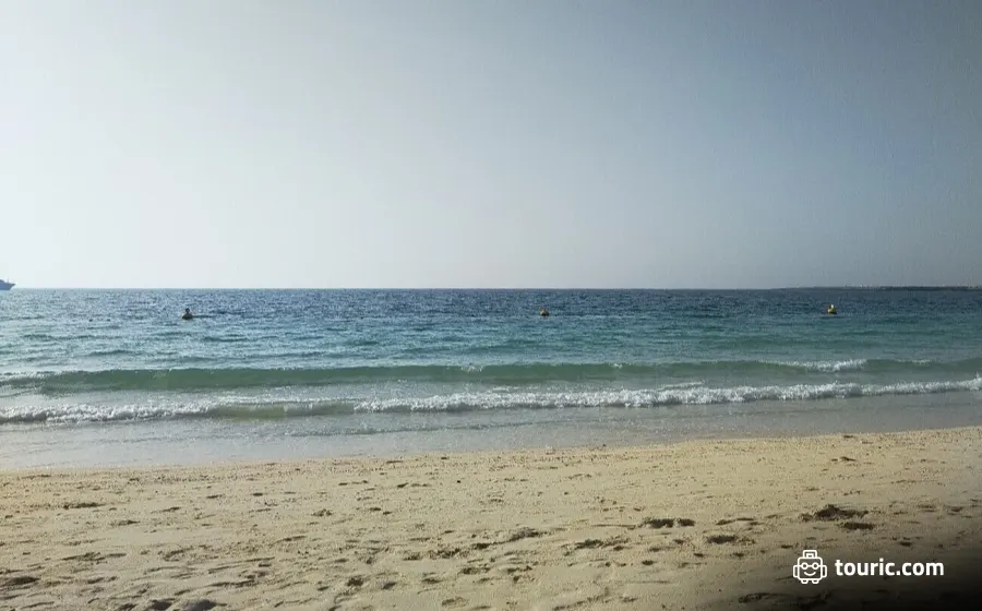 ساحل مرکاتو (Mercato Beach)