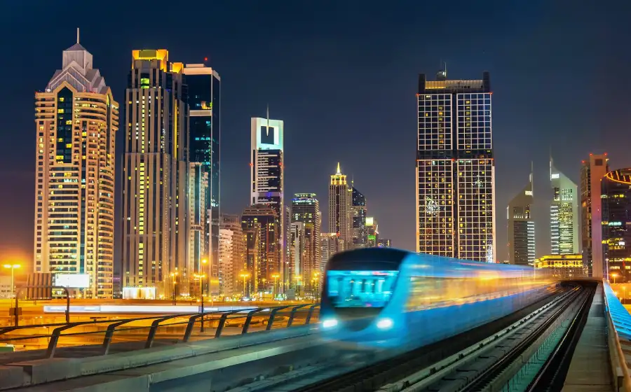 راهنمای جاهای دیدنی دبی با مترو برای یک سفر اقتصادی!