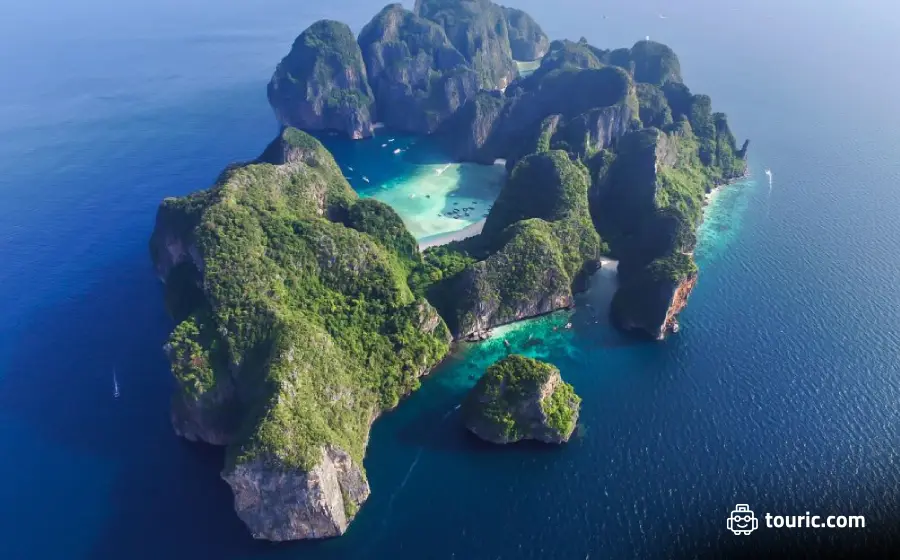 مجمع‌الجزایر فی فی (Phi Phi Islands)