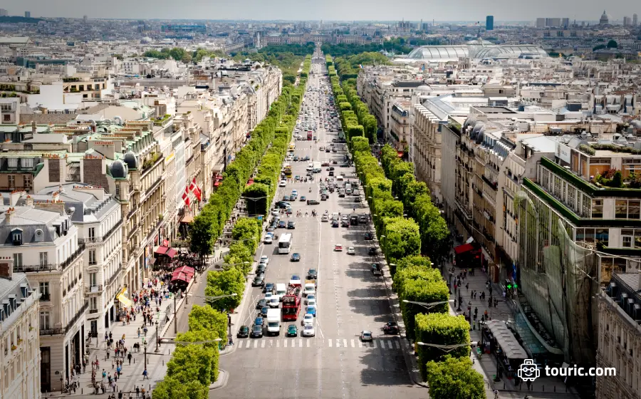 جاهای دیدنی فرانسه - خیابان شانزلیزه (Champs-Élysées)