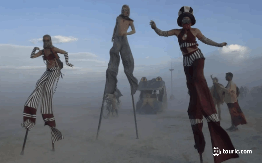 5.     فستیوال برنینگ من (Burning Man) – آمریکا